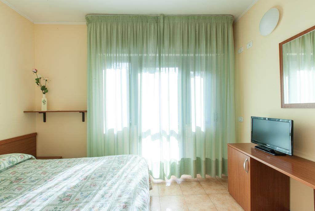 Hotel Fabbrini Abbadia San Salvator Room photo