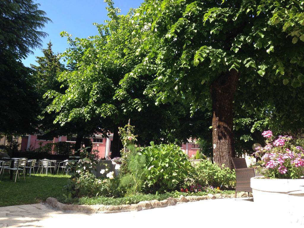 Hotel Fabbrini Abbadia San Salvator Exterior photo