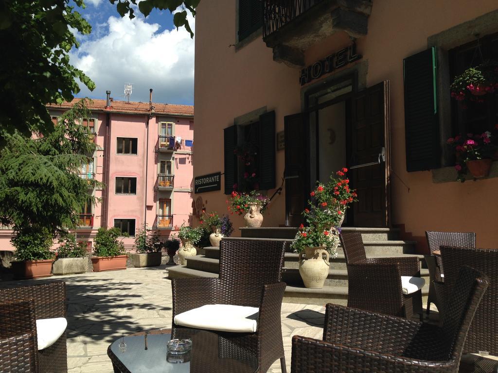 Hotel Fabbrini Abbadia San Salvator Exterior photo